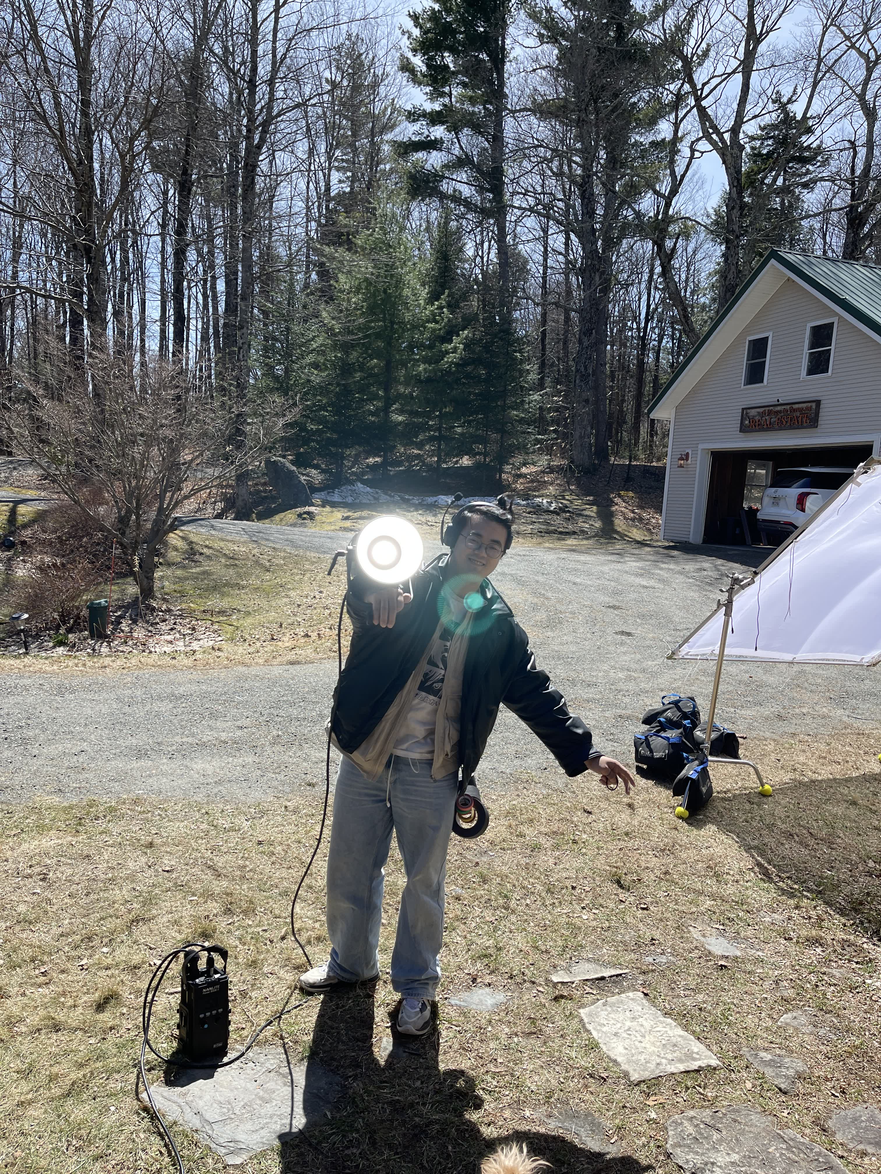 Behind the scenes 21