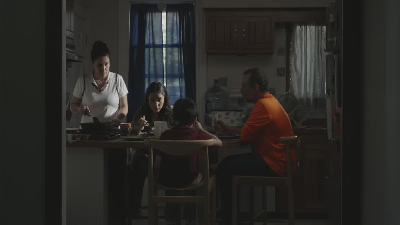 Si Solamente — still 5